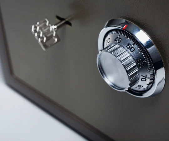 A dial combination safe